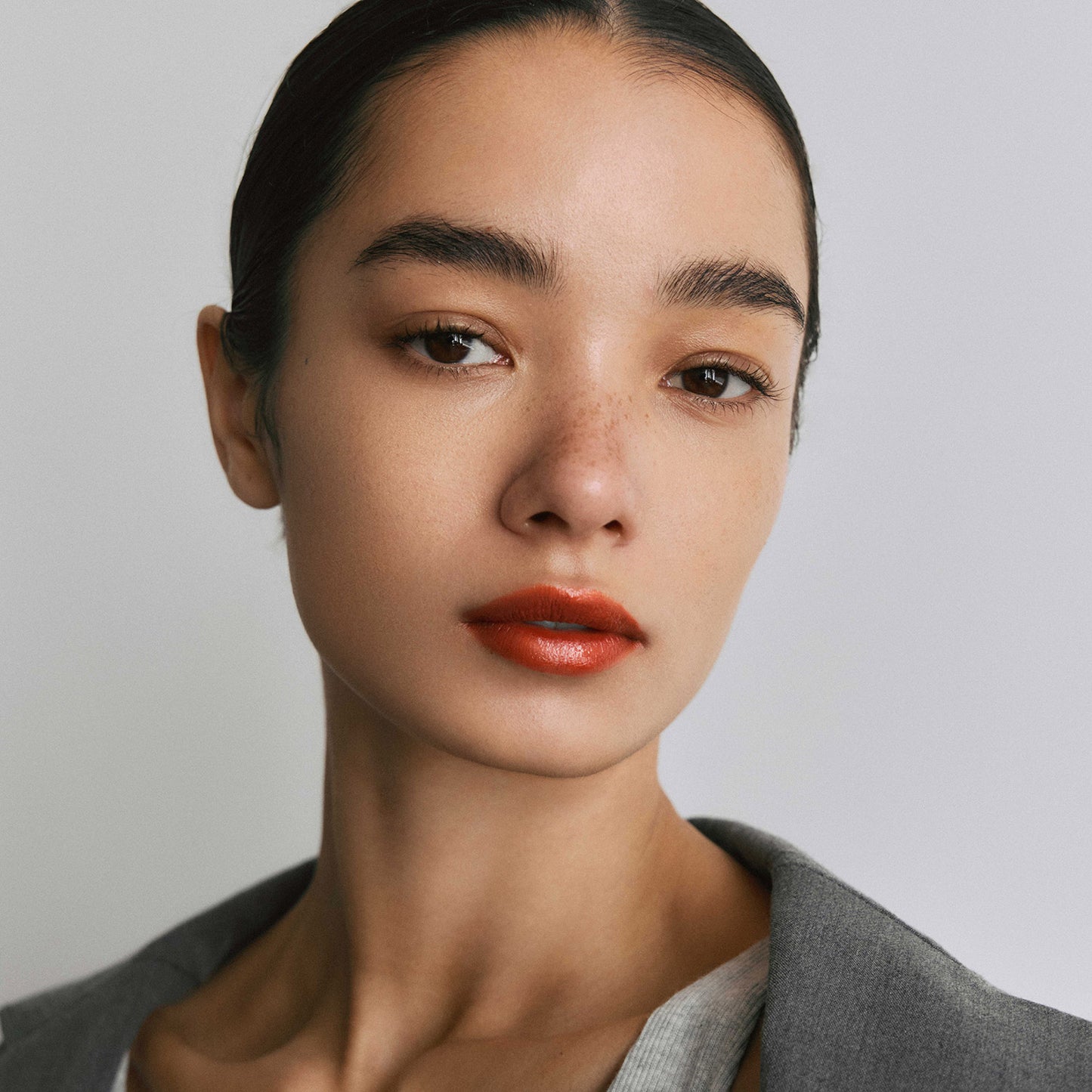 CREAMY LIP TINT 002 HOLIDAY